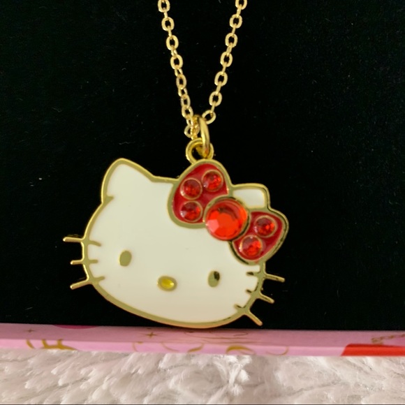 SOLD | ⭐️ Hello Kitty Necklace + Ring Set  ⭐️ - Picture 4 of 5